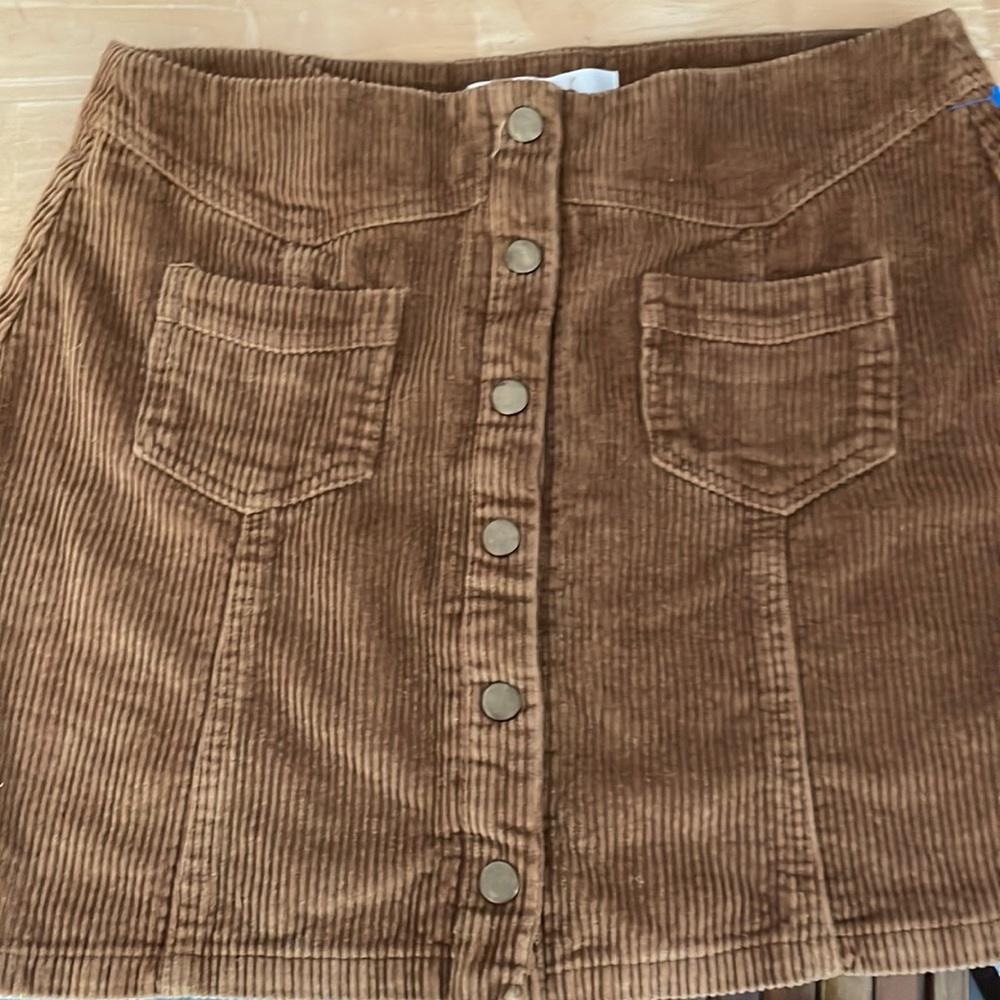 Hip brown mini skirt